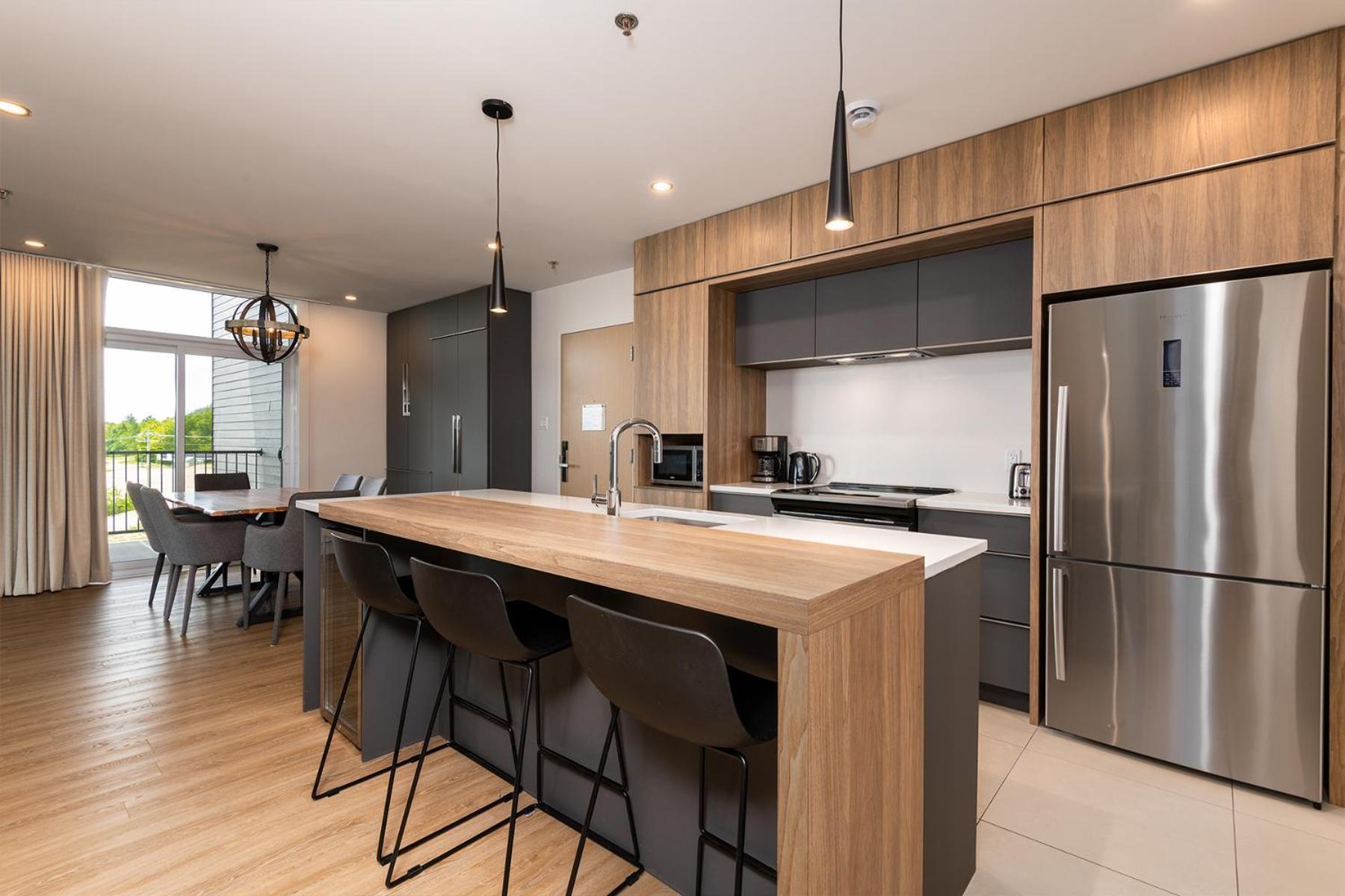 Les Appartements Du Massif De Charlevoix Петит-Ривиер-Сен-Франсоа Екстериор снимка